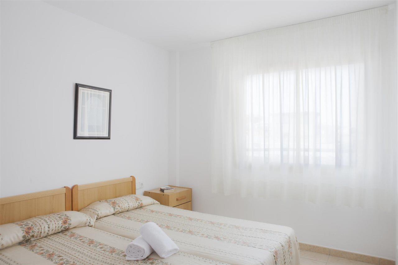Apartamentos Arquus Center Салоу Екстер'єр фото